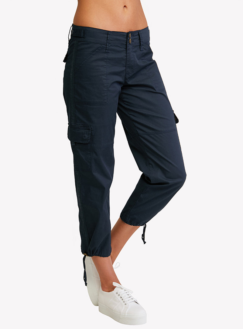 LOT- Cropped Pants