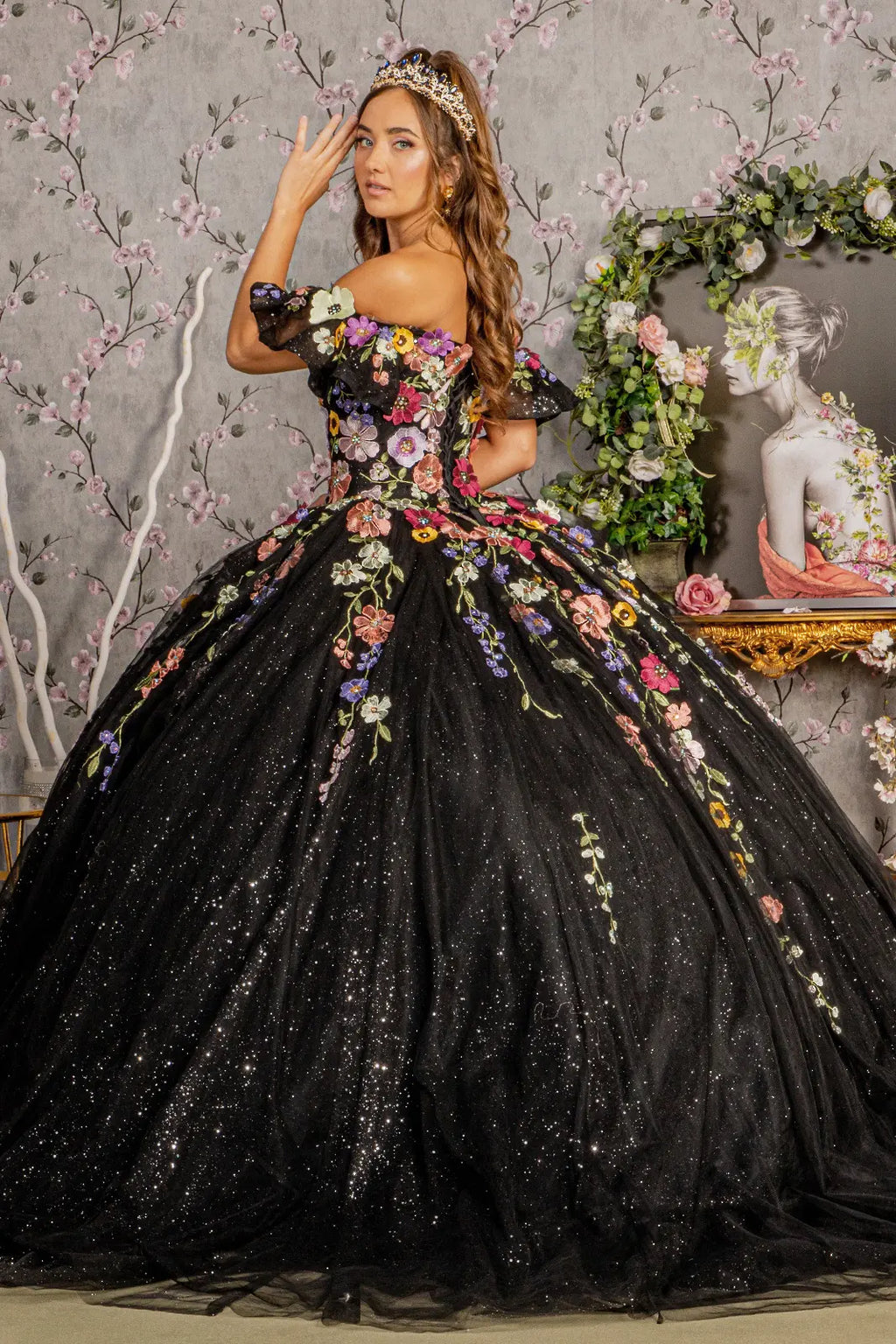 3 d flower applique mesh quinceanera gown w detachable short sleeves GLGL3177