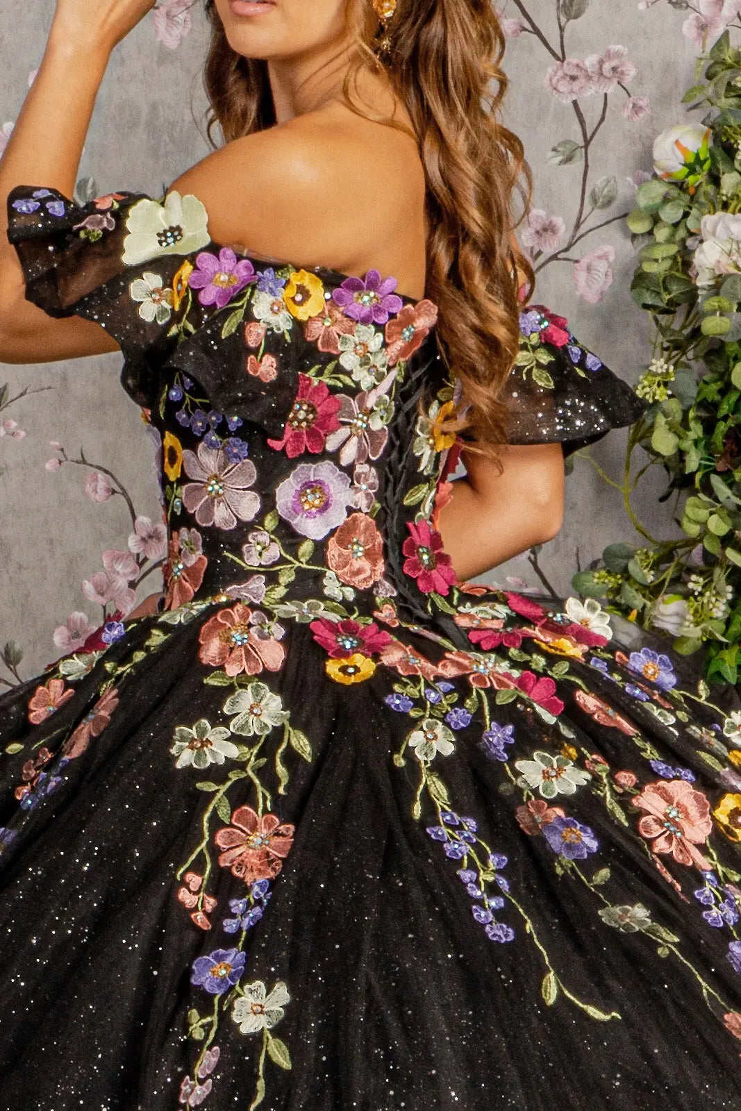 3 d flower applique mesh quinceanera gown w detachable short sleeves GLGL3177